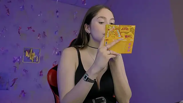 hazel sullivan online show from 02-19-26, 12:23