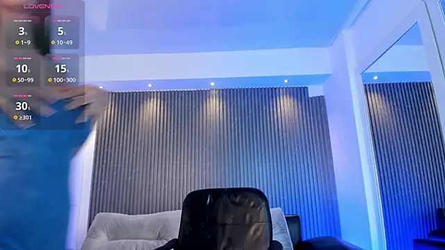 Ivaannaa  online show from 10-31-25, 02:07