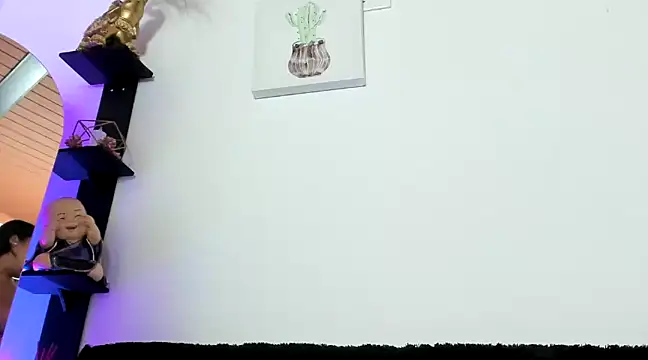 Snapshot of MarianaZapataa chatting on 02-27-25, 10:09 MarianaZapataa online show from 02-27-25, 10:09