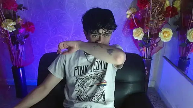 star boyxx online show from 10-17-25, 08:33