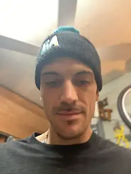 Polaroid White online show from 10-30-25, 09:44