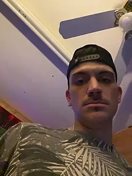 Polaroid White online show from 11-07-25, 11:32