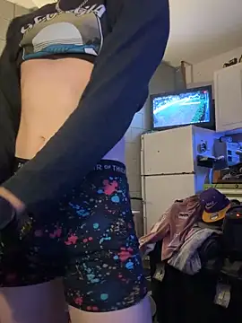 Polaroid White online show from 11-29-25, 12:41