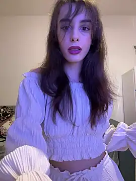 Snapshot of Mazzekyn chatting on 02-24-25, 10:48 Mazzekyn online show from 02-24-25, 10:48