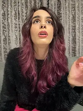 Snapshot of Mazzekyn chatting on 10-31-25, 06:31 Mazzekyn online show from 10-31-25, 06:31