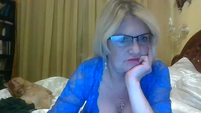 Snapshot of Heidi-Helga chatting on 09-14-25, 05:56 Heidi-Helga online show from 09-14-25, 05:56