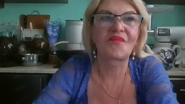 Snapshot of Heidi-Helga chatting on 09-16-25, 06:14 Heidi-Helga online show from 09-16-25, 06:14