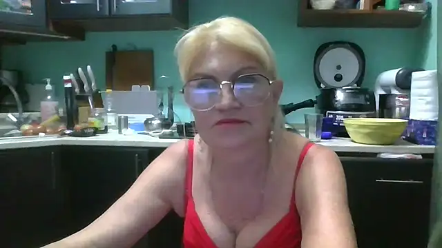 Snapshot of Heidi-Helga chatting on 10-02-25, 06:59 Heidi-Helga online show from 10-02-25, 06:59