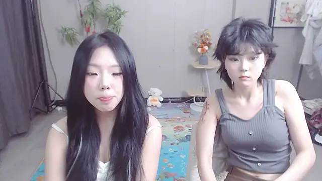 Snapshot of Facai55555 chatting on 03-09-25, 02:43 Facai55555 online show from 03-09-25, 02:43