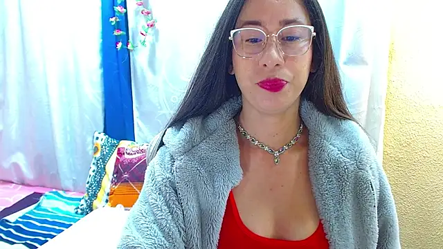 Gia leinn online show from 01-13-26, 01:38