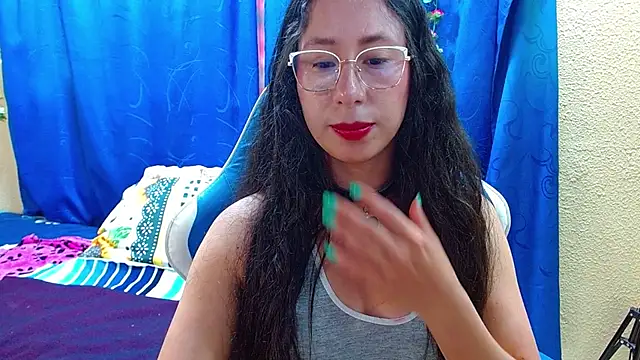 Gia leinn online show from 05-16-26, 07:34