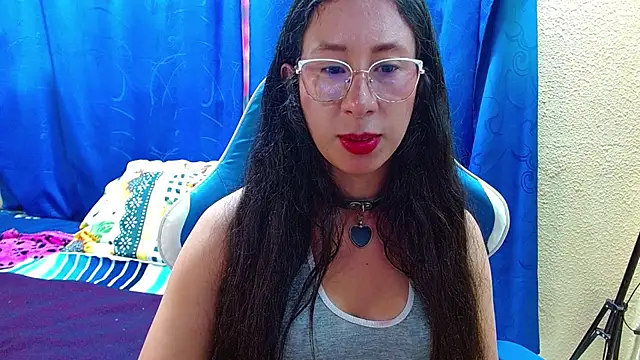 Gia leinn online show from 05-16-26, 08:07