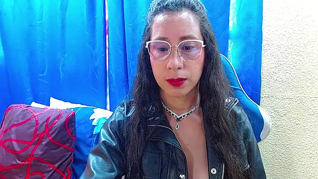 Gia leinn online show from 07-15-26, 03:06