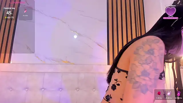 Madyson18 online show from 05-25-26, 11:49