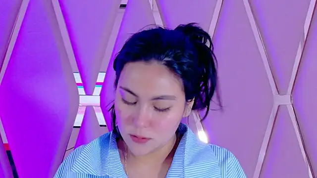 Emily Black1 online show from 05-19-26, 11:22