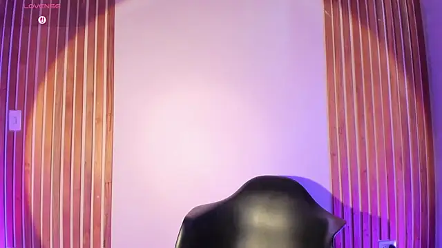 sweetviolet   online show from 05-31-26, 12:56