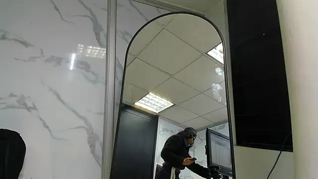 Kendall 6669 online show from 11-06-25, 01:01