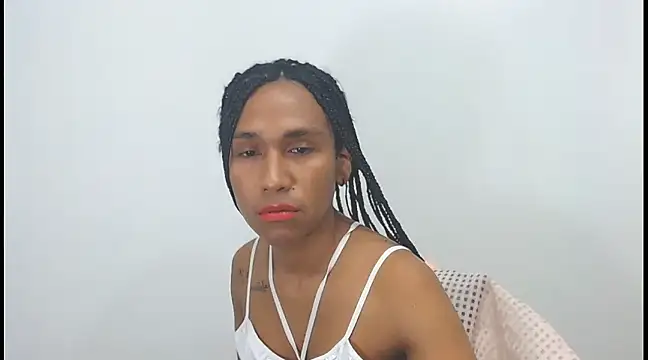 Snapshot of red_veltet chatting on 03-12-25, 11:42 red veltet online show from 03-12-25, 11:42