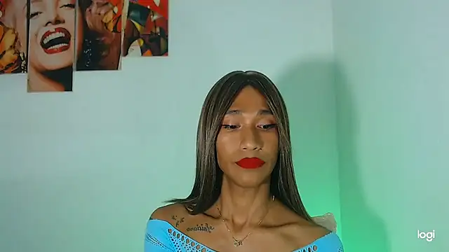 Snapshot of red_veltet chatting on 09-29-25, 03:11 red veltet online show from 09-29-25, 03:11