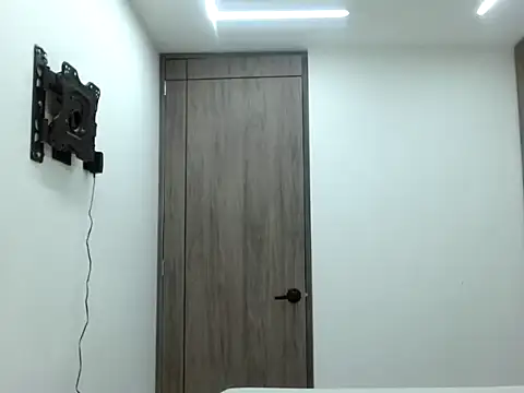  luna 777 online show from 04-21-26, 01:18