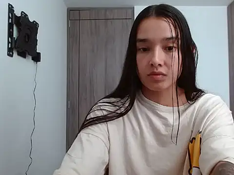  luna 777 online show from 04-27-26, 09:02