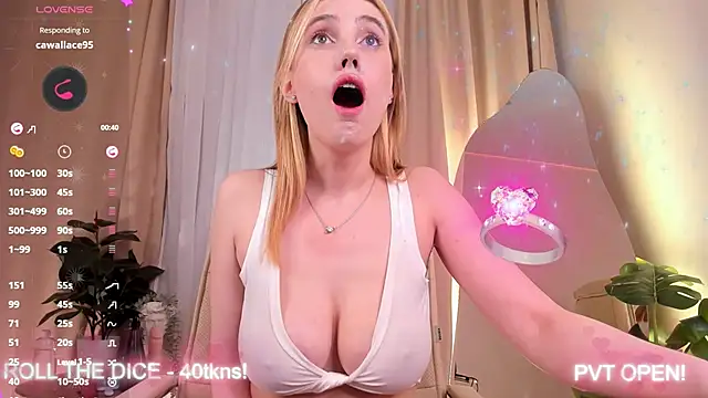 luna joy  online show from 03-22-25, 11:21