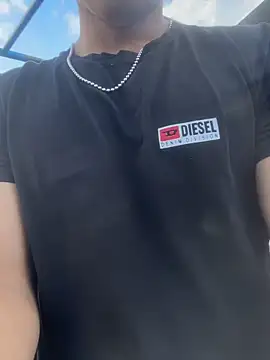 MaxxxSteil online show from 04-01-26, 12:17