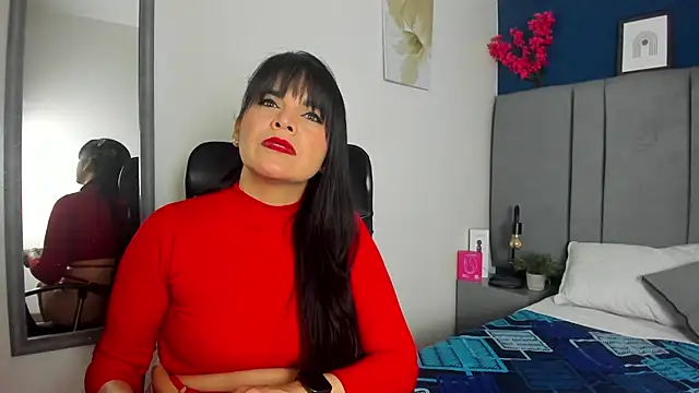 laura hotties online show from 03-18-26, 01:36