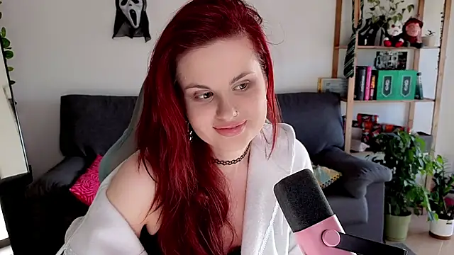 Della Ideal online show from 12-02-25, 09:14