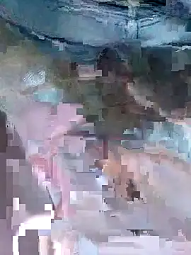 Snapshot of Nku87 chatting on 08-03-26, 12:21 Nku87 online show from 08-03-26, 12:21