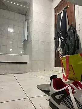 rogerdik76 online show from 02-27-26, 06:24