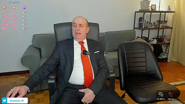 Snapshot of masterboy50 chatting on 02-14-26, 08:05 masterboy50 online show from 02-14-26, 08:05