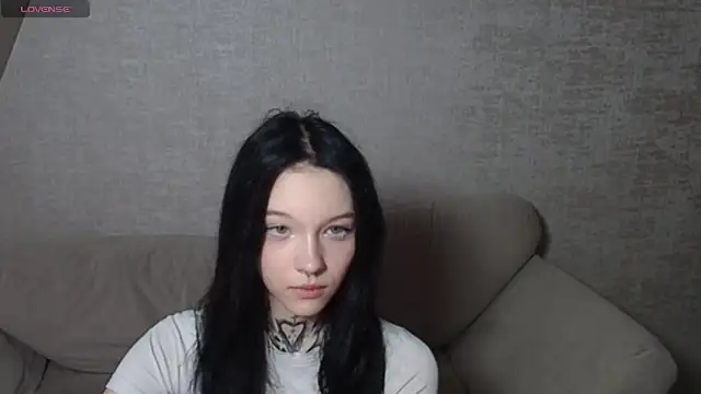 Snapshot of mefwhore chatting on 03-04-25, 06:50 mefwhore online show from 03-04-25, 06:50