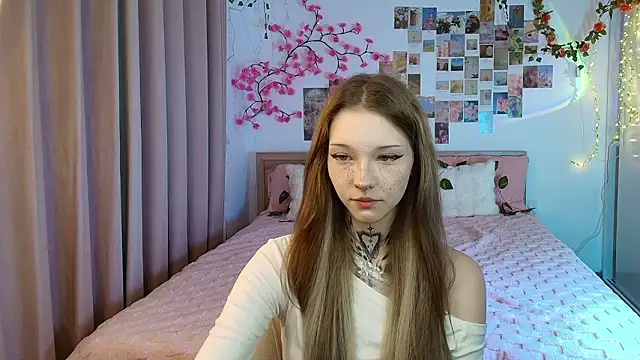 Snapshot of mefwhore chatting on 03-12-26, 01:06 mefwhore online show from 03-12-26, 01:06