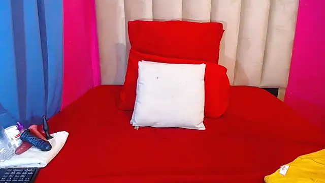 SEXYASSTINAXXX online show from 11-29-25, 07:55