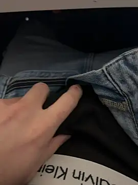 Snapshot of mario_6_9_9_0 chatting on 03-03-25, 06:12 mario 6 9 9 0 online show from 03-03-25, 06:12