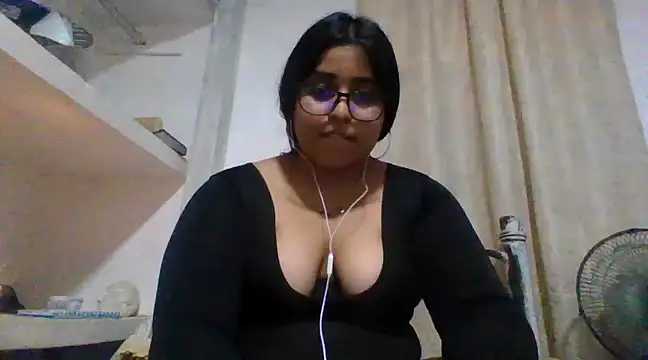 Snapshot of virginbrunette99 chatting on 02-26-25, 11:59 virginbrunette99 online show from 02-26-25, 11:59