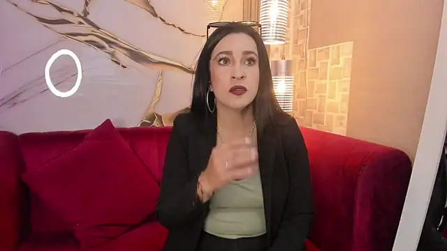 Snapshot of Bella_williamss_ chatting on 11-10-25, 07:35 Bella williamss online show from 11-10-25, 07:35