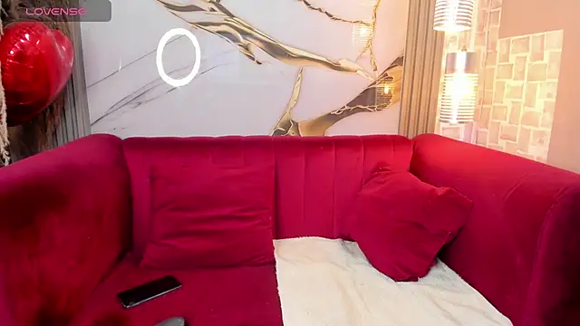 Snapshot of Bella_williamss_ chatting on 01-15-26, 07:39 Bella williamss online show from 01-15-26, 07:39