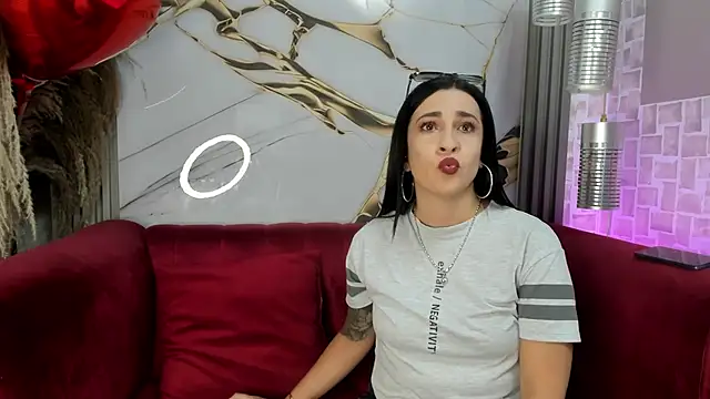 Snapshot of Bella_williamss_ chatting on 03-03-26, 07:42 Bella williamss online show from 03-03-26, 07:42