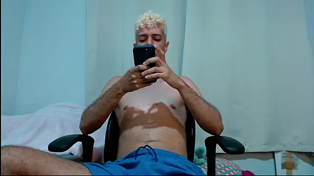 blondetwink online show from 02-28-25, 10:50