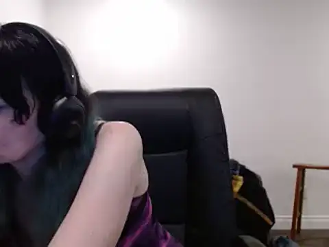 Hotmodel1984 online show from 03-23-26, 09:41