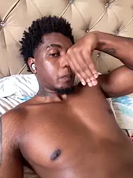 LOGAN DRAKE online show from 03-03-25, 07:17