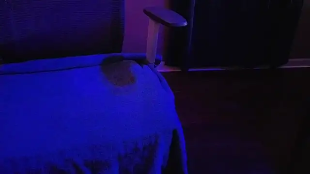 KiPumpdoggo online show from 04-15-26, 01:01