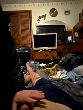 Snapshot of SillyRabbitz chatting on 03-16-26, 02:17 SillyRabbitz online show from 03-16-26, 02:17