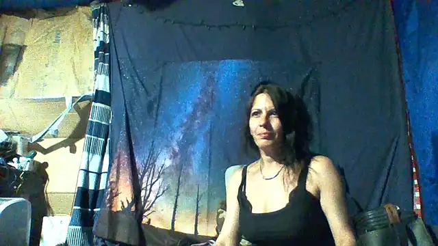 Snapshot of SillyRabbitz chatting on 03-24-26, 09:53 SillyRabbitz online show from 03-24-26, 09:53