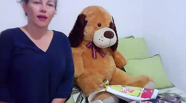 Victoria Lover online show from 02-26-25, 11:15