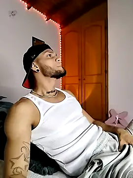 morenosiam online show from 11-26-25, 04:02