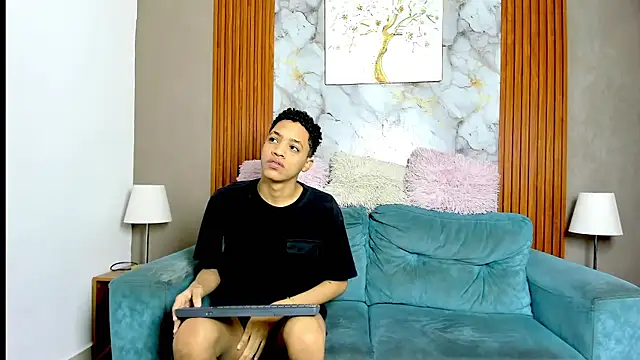 KING OFF BOYS online show from 05-23-26, 01:04