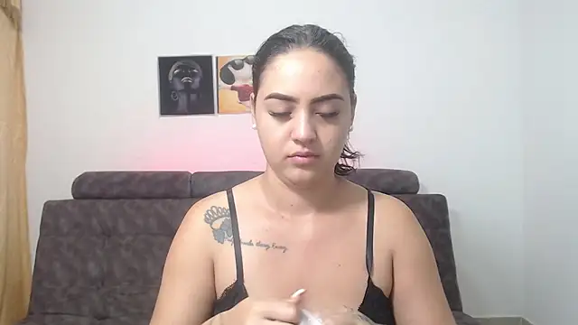 Snapshot of Anthonela_Queen chatting on 03-05-25, 12:00 Anthonela Queen online show from 03-05-25, 12:00